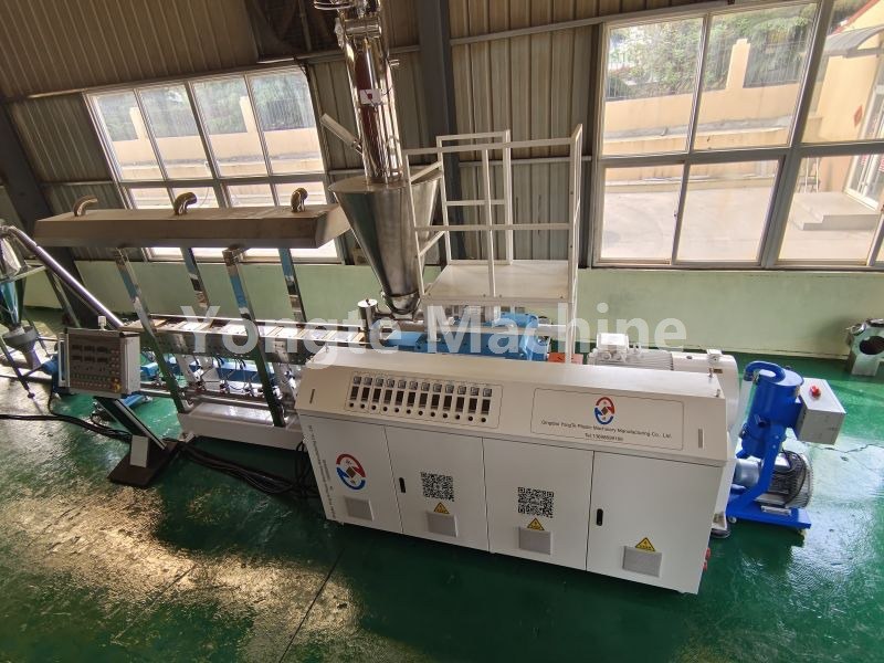 Carane loosen meneng macet saka WPC paralel twin screw extruder?