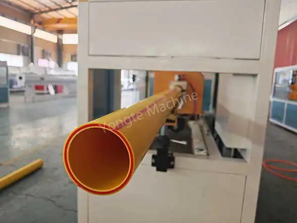 Aljazair 75-125mm Telung Lapisan PPR Pipe Co-Extrusion Line