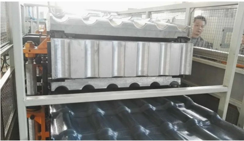 PVC corrugated sheet making machine