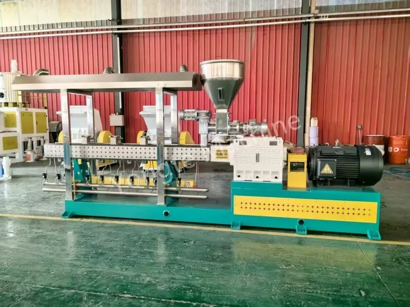 Extruder Daur Ulang PET didol menyang Pelanggan China