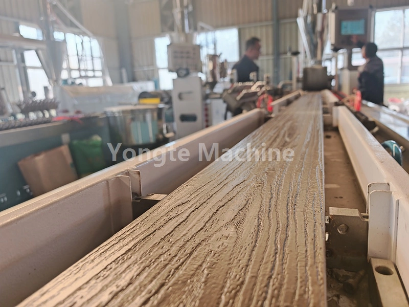 Mesin Komposit Tekstil Plastik lan Limbah