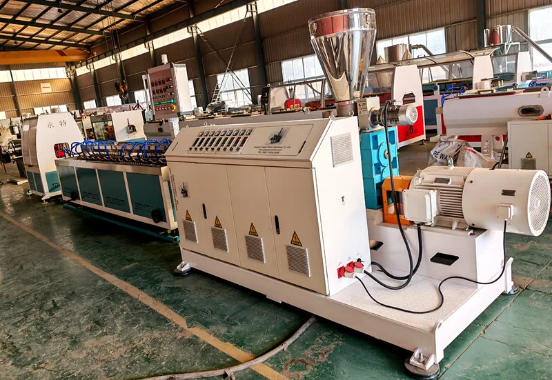 Mesin Pembuat Selang Rubber Soaker